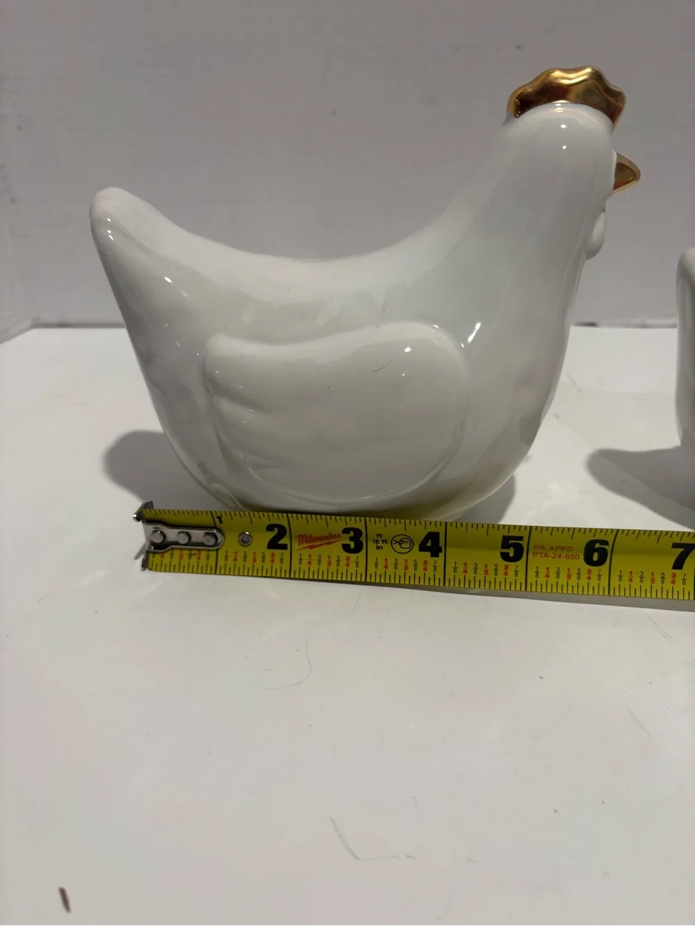 Ceramic Hens x2